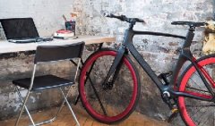  厲害了，中國(guó)首座自行車智能存取樓